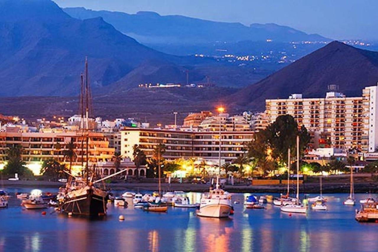 Luxury Apartment Cristianos Beachfront Los Cristianos  Bagian luar foto